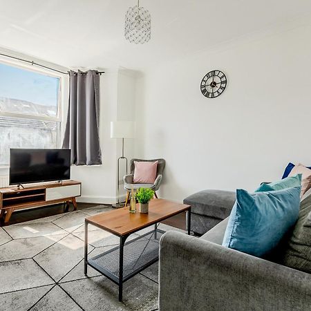 Bright 2Br Flat, Forest Gate, East Londra Exterior foto